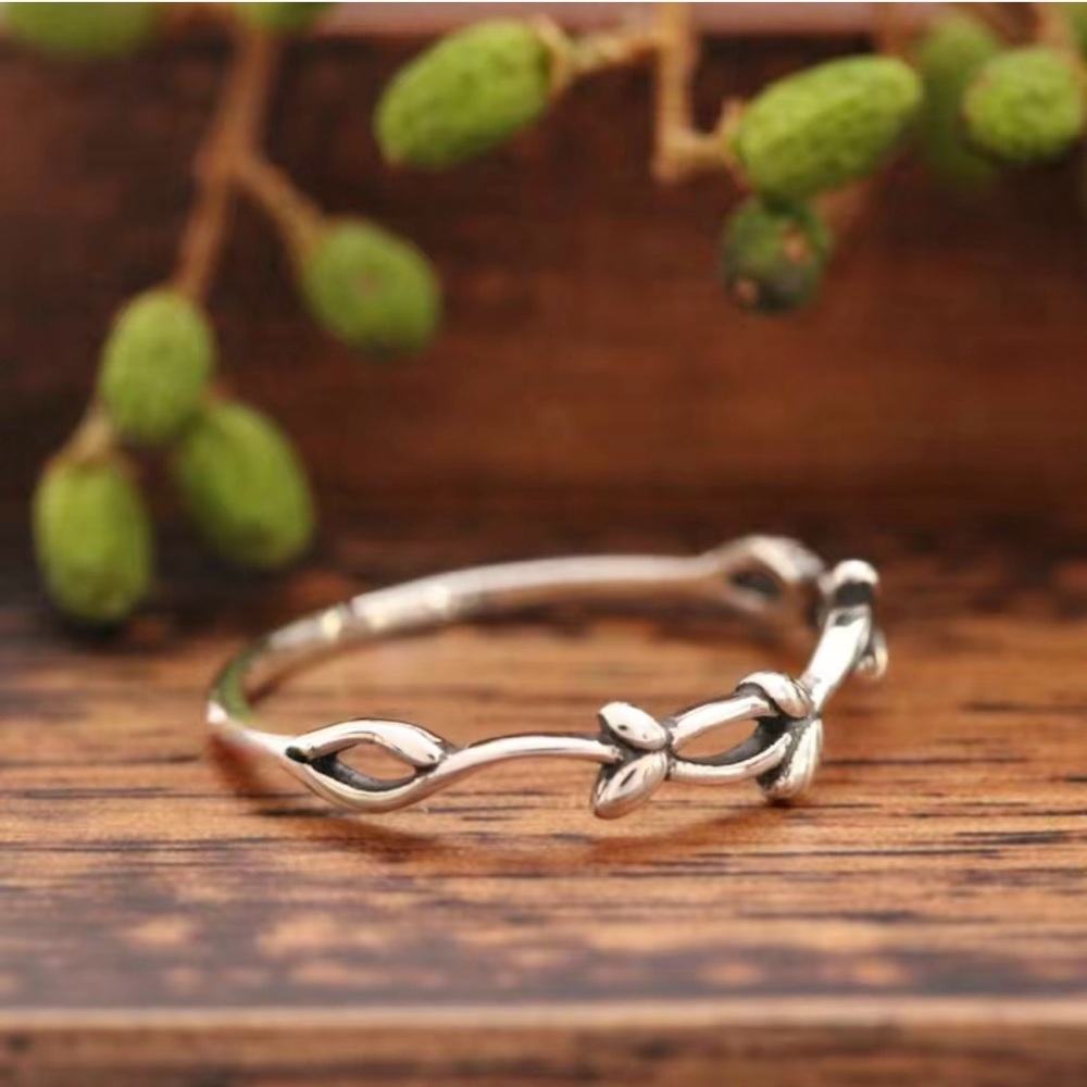 🆕️ New Leaf ring 5 - Picture 4 of 9